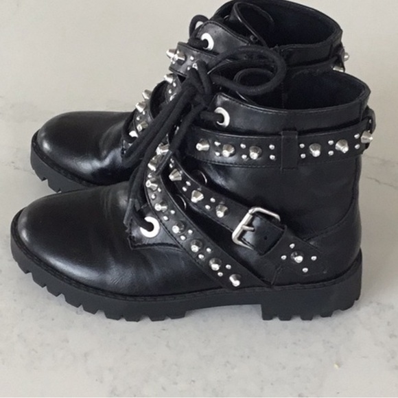Zara Toddler Spiked Booties - Picture 2 of 3